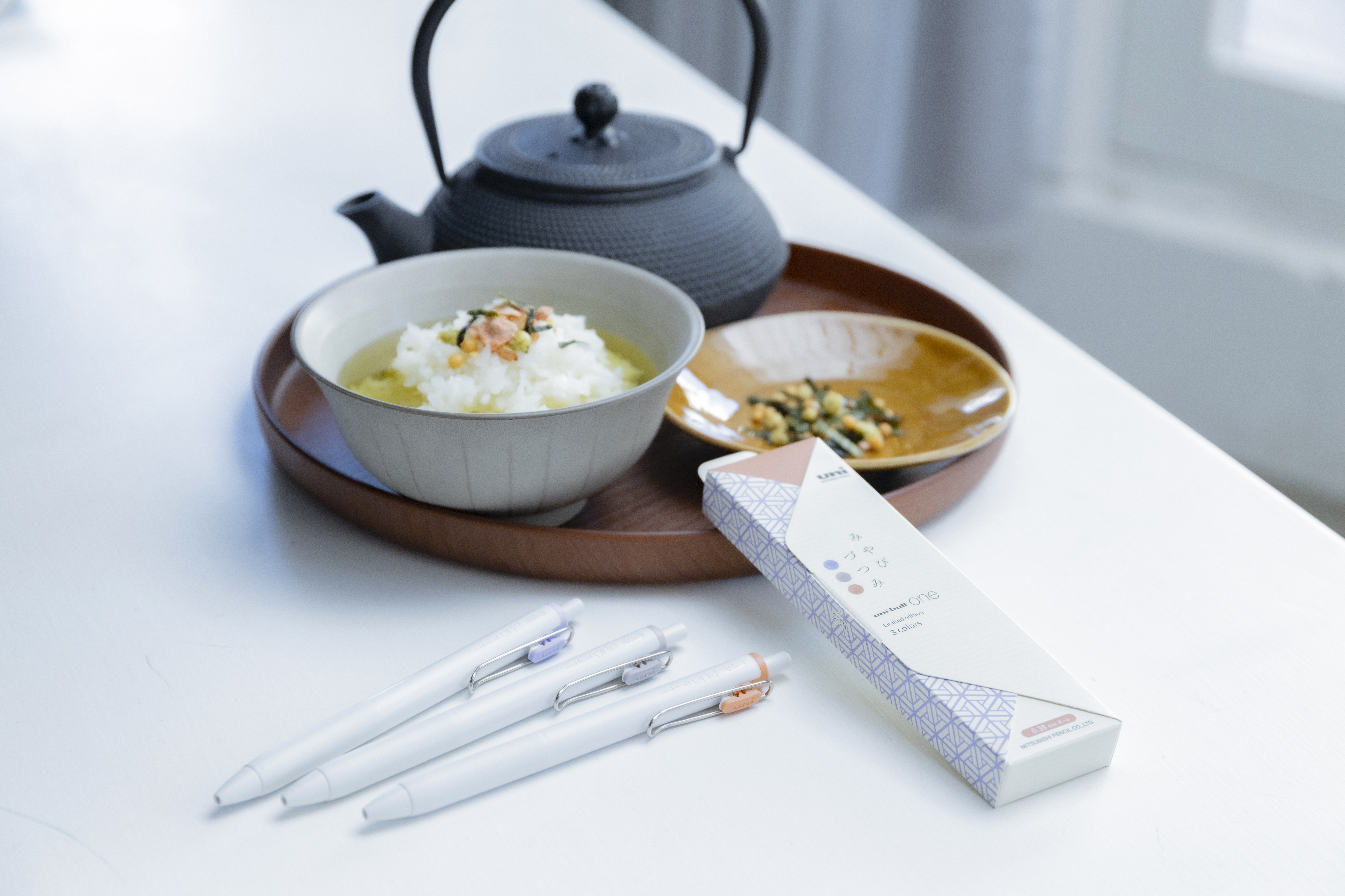 ユニボール ワン 和テイストカラー ★三菱鉛筆　0.38 Amazon | 三菱鉛筆 uni-ball one/ユニボール ワン 和テイスト