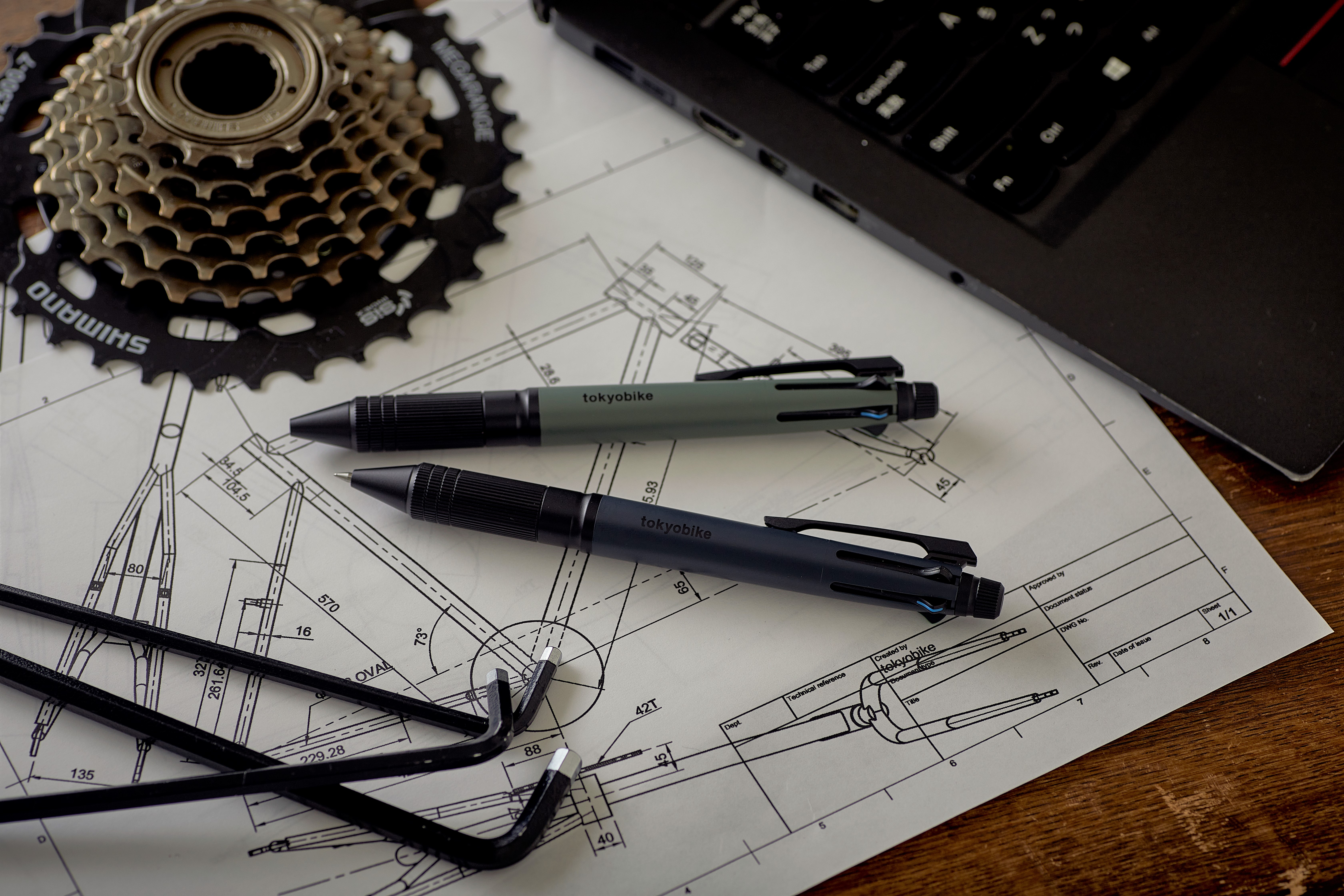 tokyobike+JETSTREAM』数量限定発売｜プレスルーム｜三菱鉛筆
