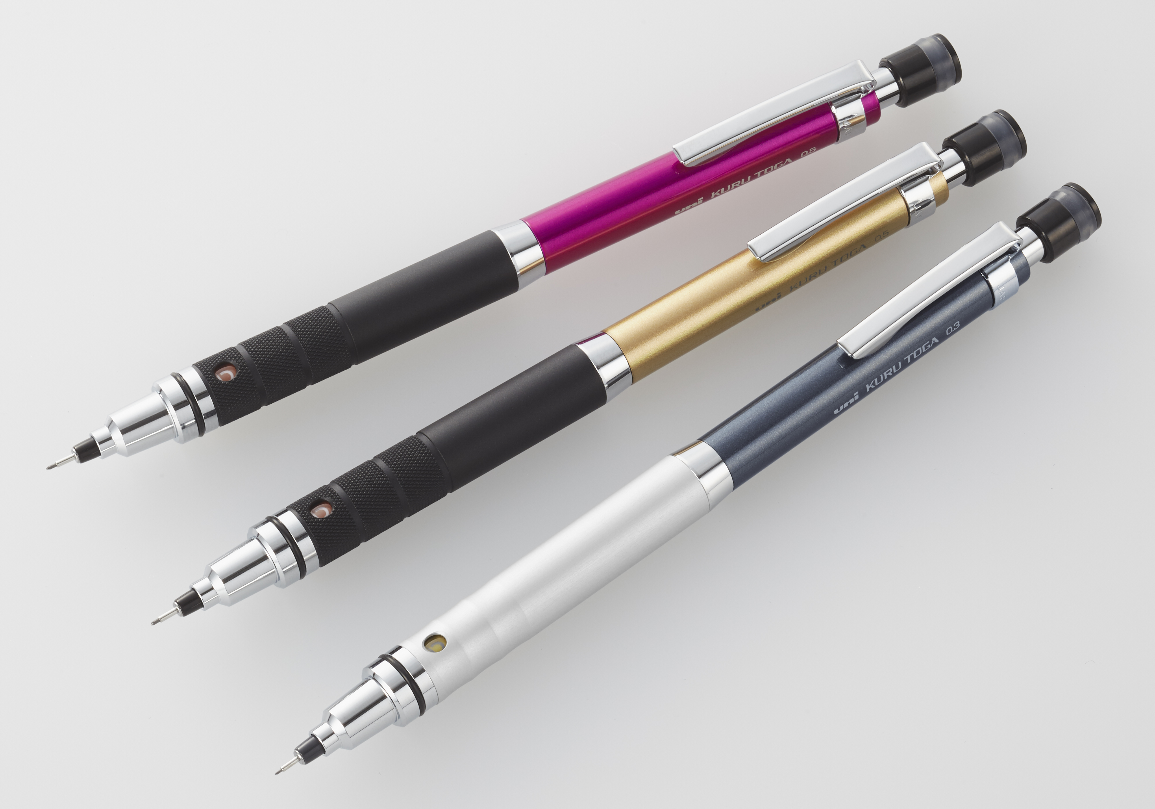最大85％オフ！ 0.5mm 三菱鉛筆 M5-1017 ローレットモデル 1P ユニ クルトガ 筆記